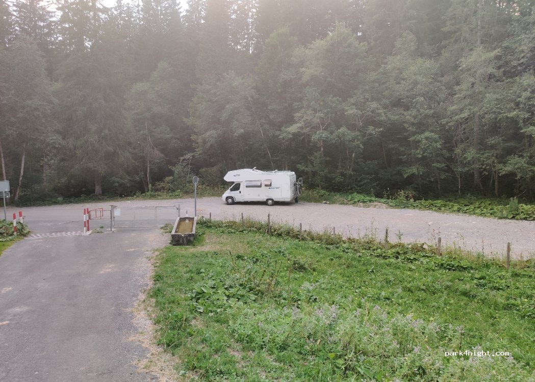 (1619) Châtel-Saint-Denis - Route du Moléson — foto