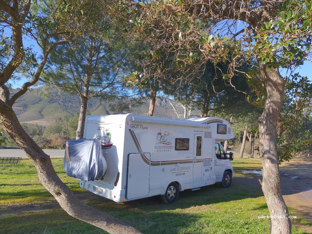 (10341) Navalvillar de Ibor - EX-118 — foto