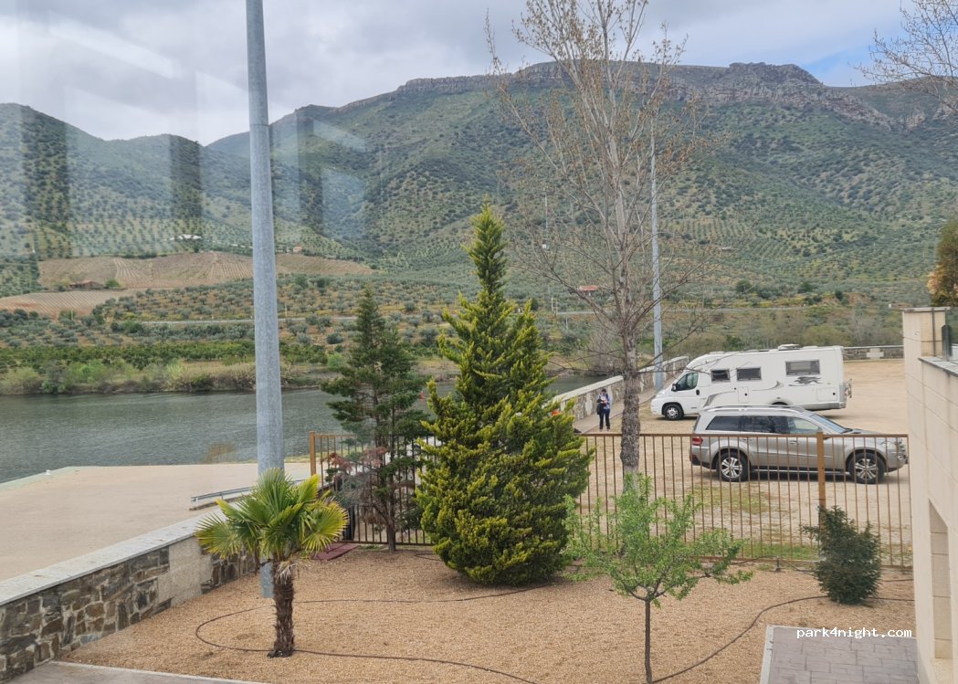 (37220) La Fregeneda - Unnamed Road — foto 2