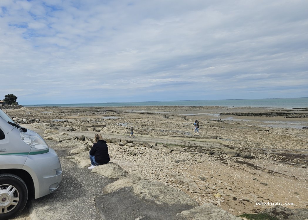(17630) La Flotte - Chemin du Petit Praud — foto 5