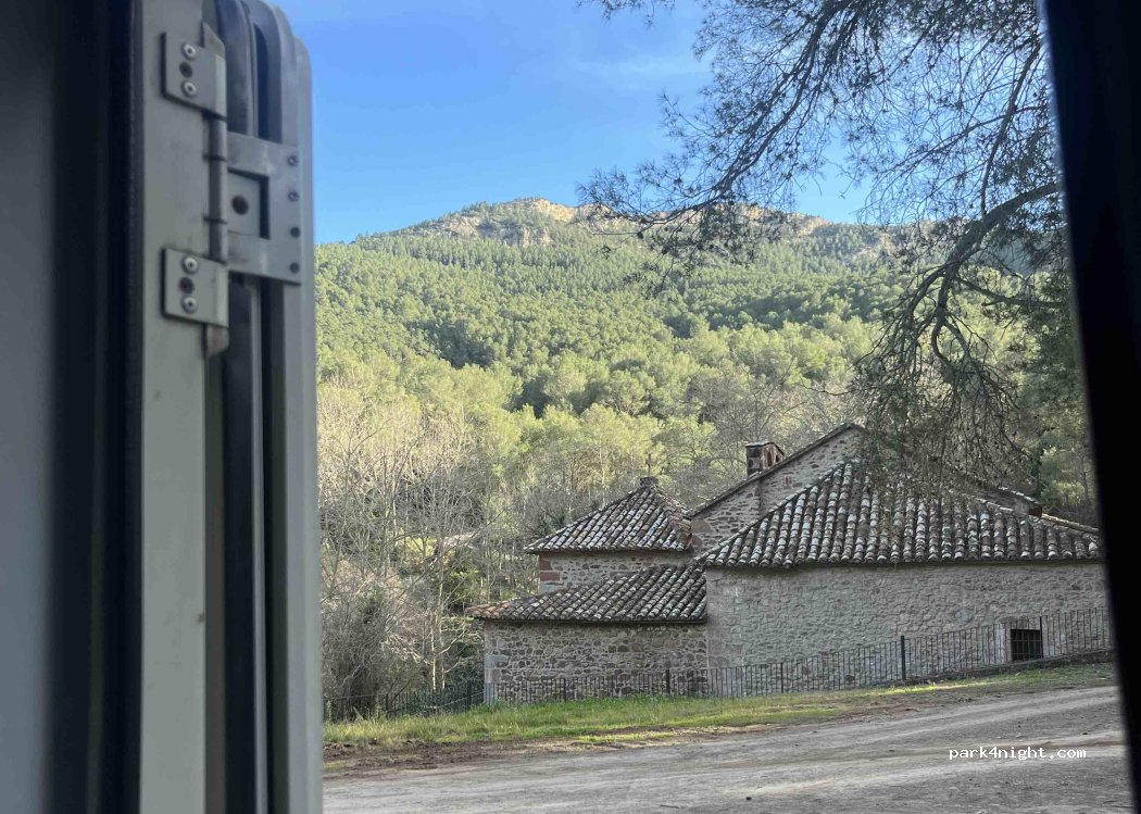 (12595) Cabanes - 3 Plaça Poligono 12 — foto 5