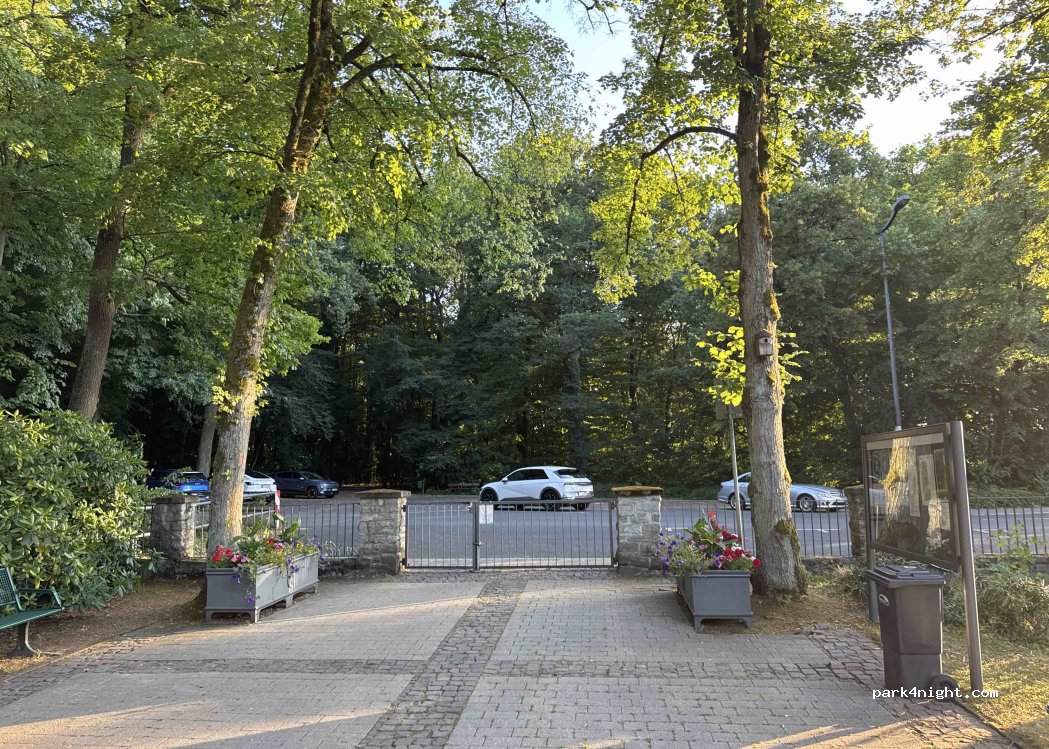 (61350) Bad Homburg vor der Höhe - 68 Friedberger Straße — foto 2