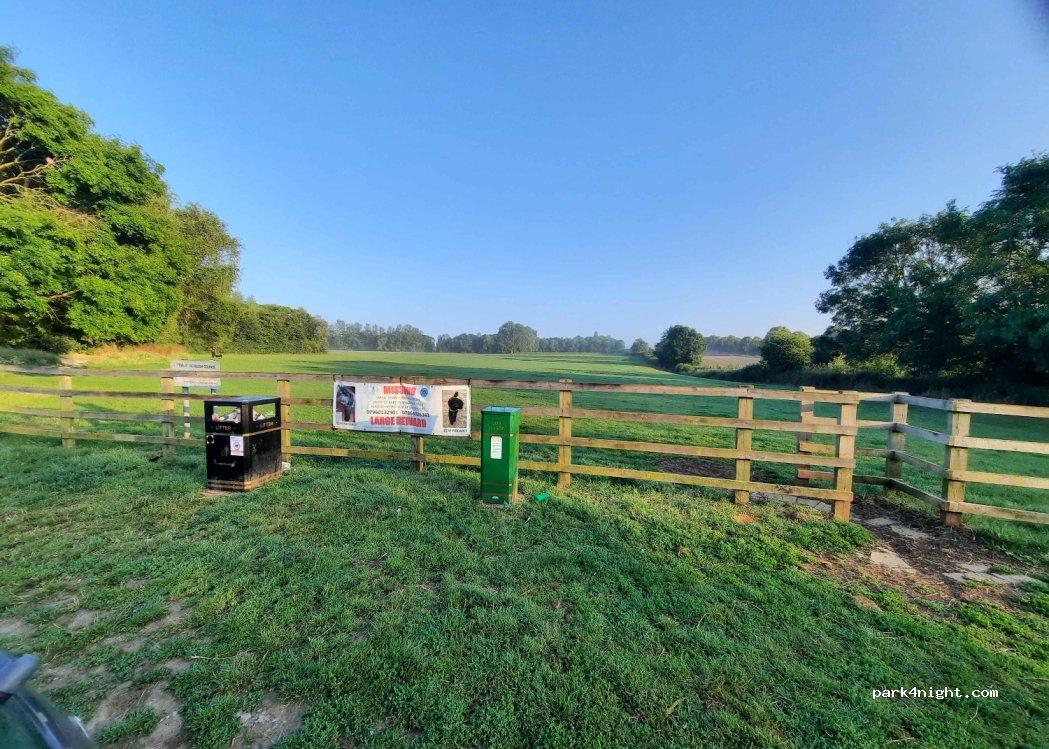 (NN16 9NW) Kettering - Unnamed Road — foto