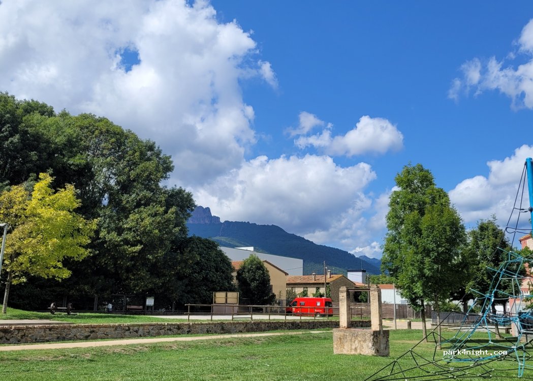 (17176) Sant Esteve d'en Bas - 29 Avinguda Fernando Laparte — foto 3