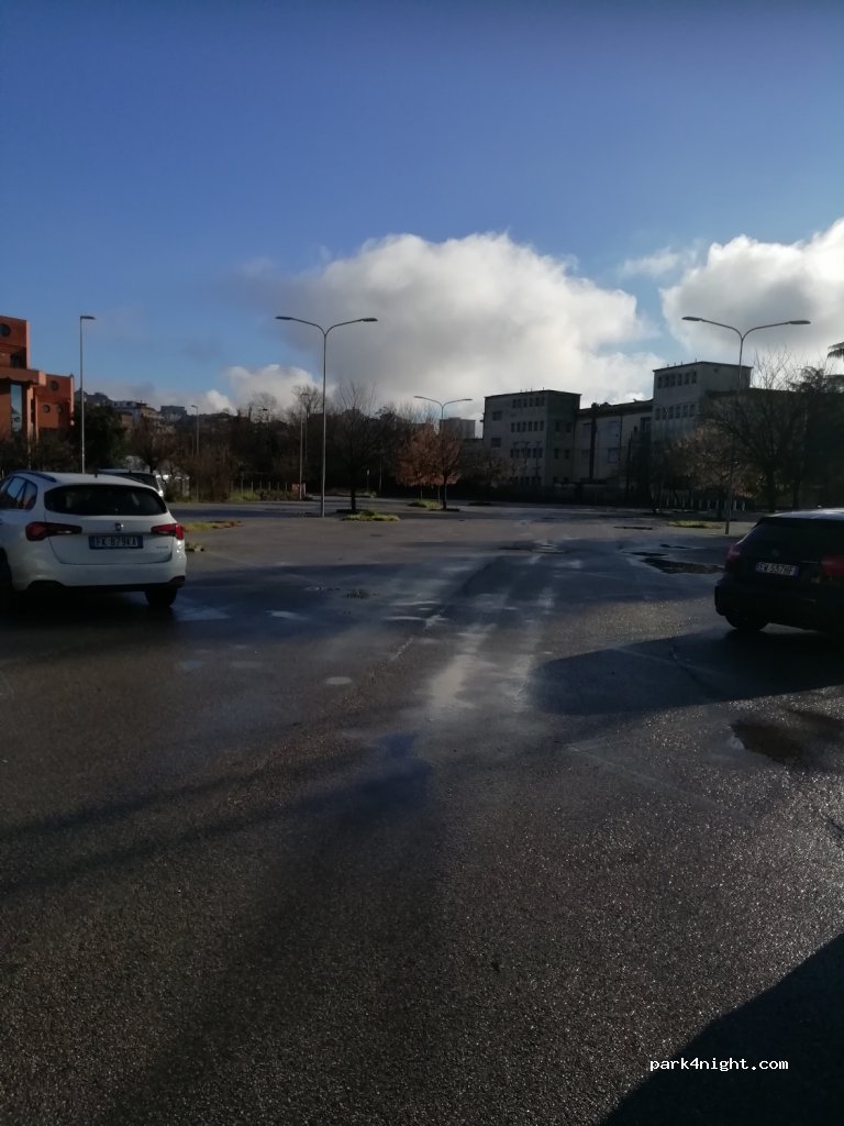 (03100) Frosinone - 75 Via Vado del Tufo — foto