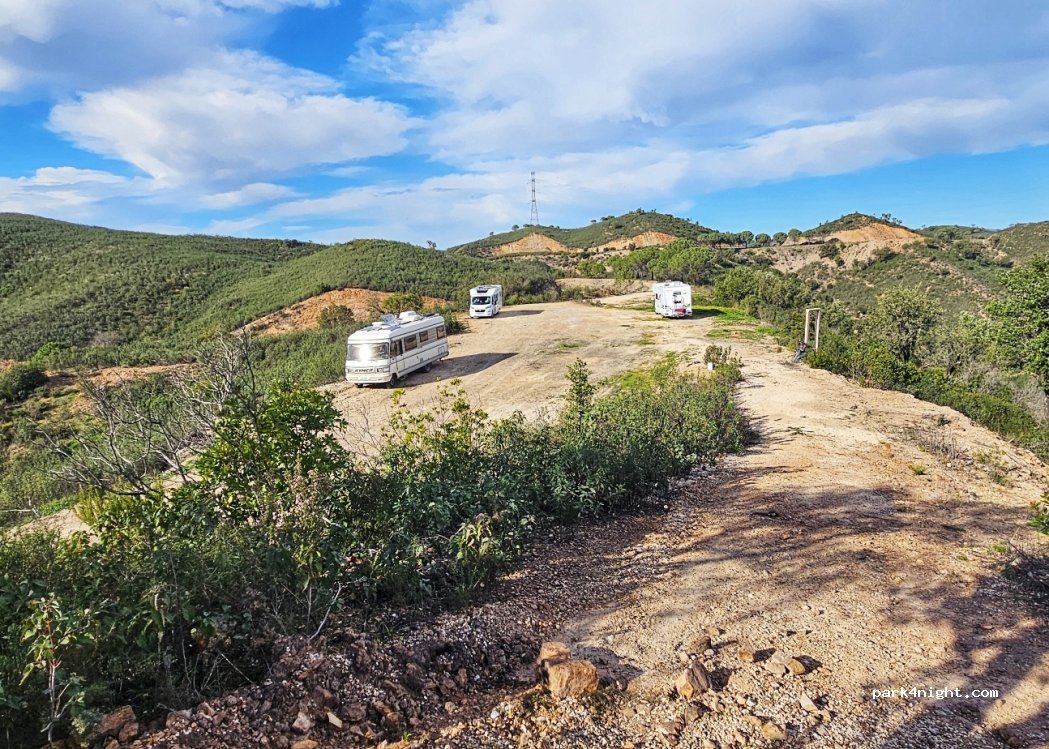 () São Bartolomeu de Messines - Unnamed Road — foto 4