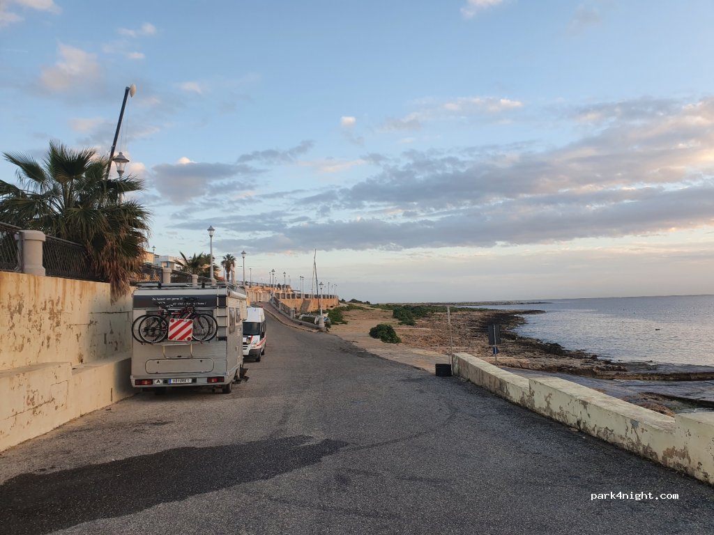 () San Pawl il-Baħar - 39 Dawret Il - Qawra — foto