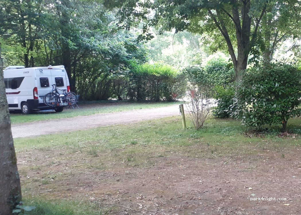 Camping Brantome Peyrelevade — foto 3