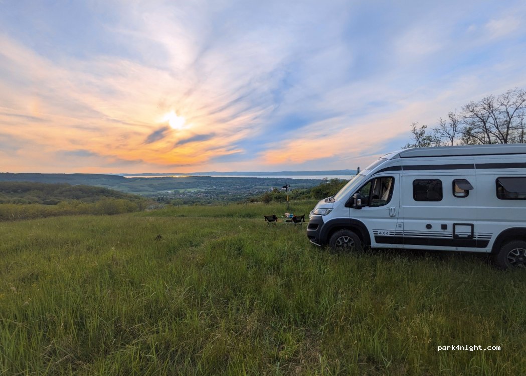(8617) Kőröshegy - Unnamed Road — foto 4