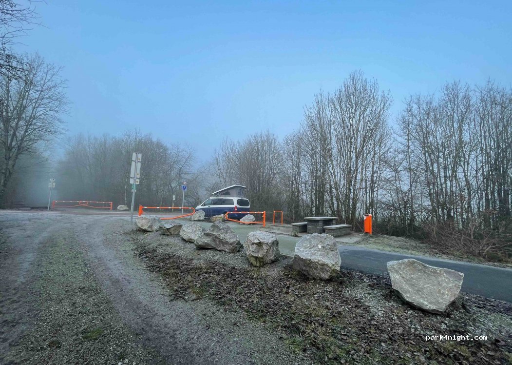 (6463) Chimay - Chemin de Montigny — foto