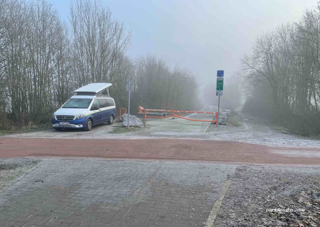 (6463) Chimay - Chemin de Montigny — foto 2