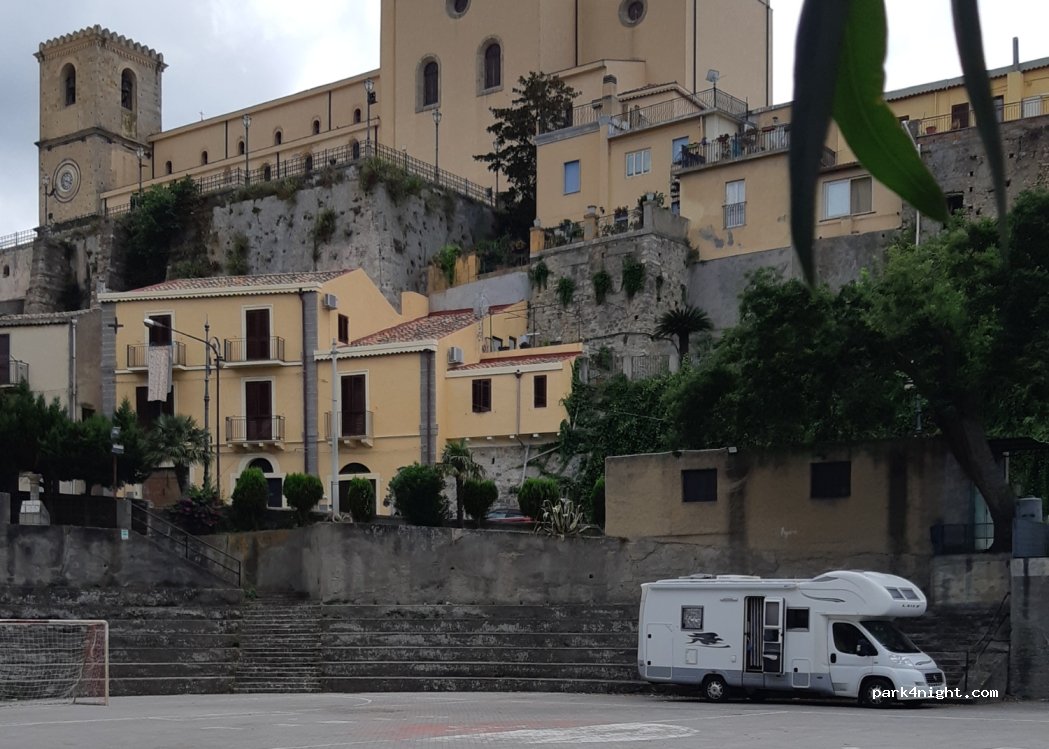 (98053) Castroreale - 71 Via Battisti — foto 3