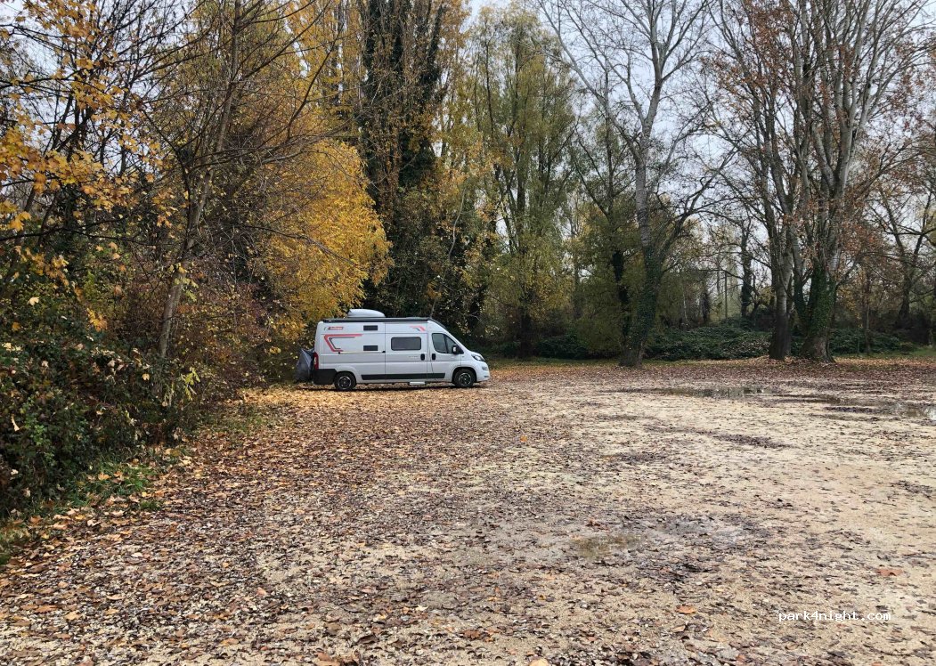 (8315) Gyenesdiás - Madách utca — foto