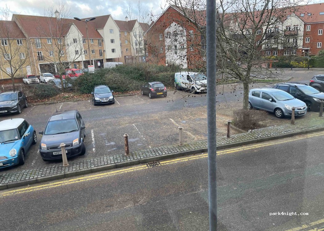 (CM3 5ZT) South Woodham Ferrers - 86 Tylers Ride — foto