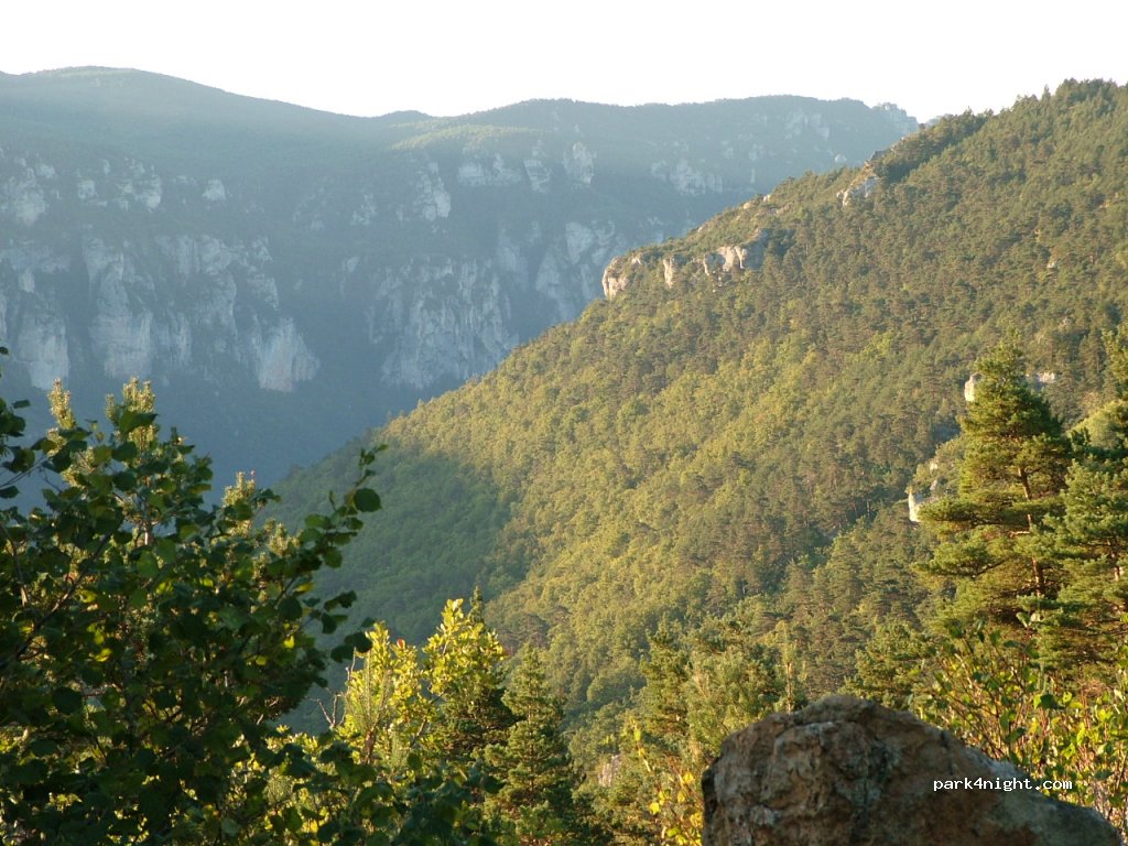 Camping on the edge of Sauveterre — foto 3