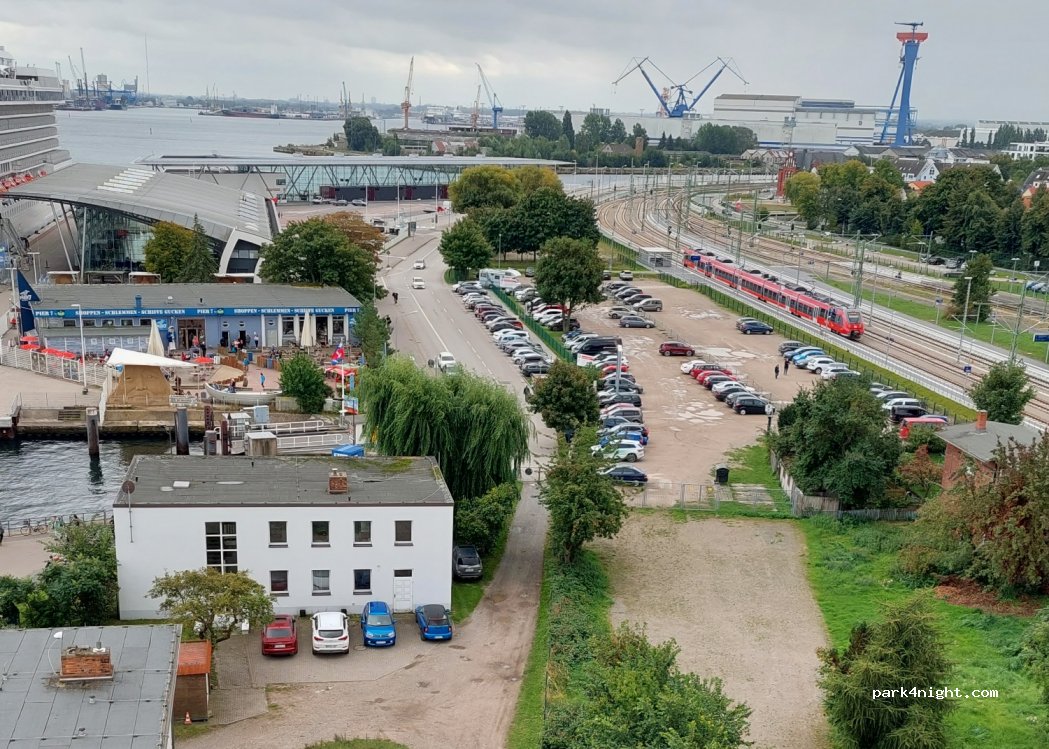 (18119) Rostock - 3 Am Passagierkai — foto 2