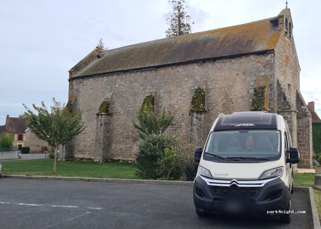 (03380) Lamaids - 6 Rue du Petit Tilleul — foto 4