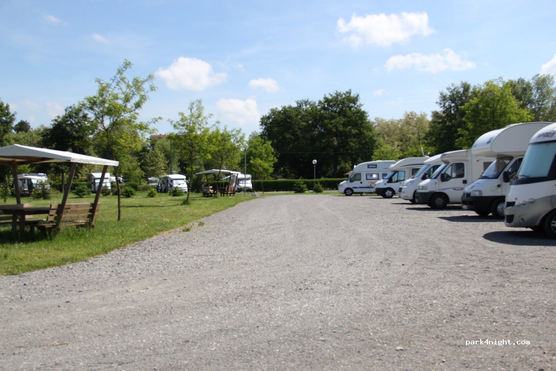 Aire de Camping Car de Vichy-Bellerive — foto 3