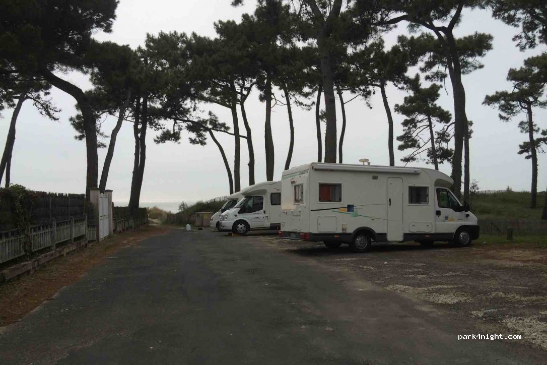 (17390) La Tremblade - 3 Allée d'Oléron — foto