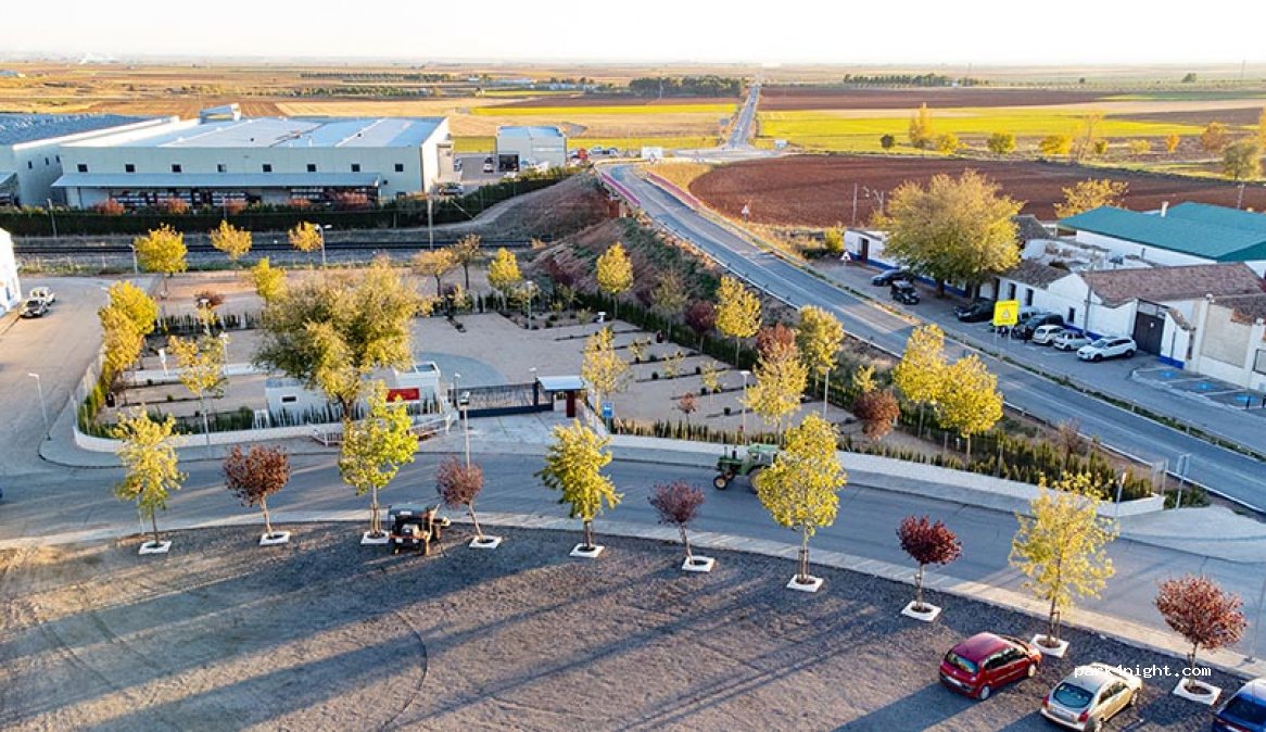 Area Autocaravanas De Campo De Criptana — foto 3