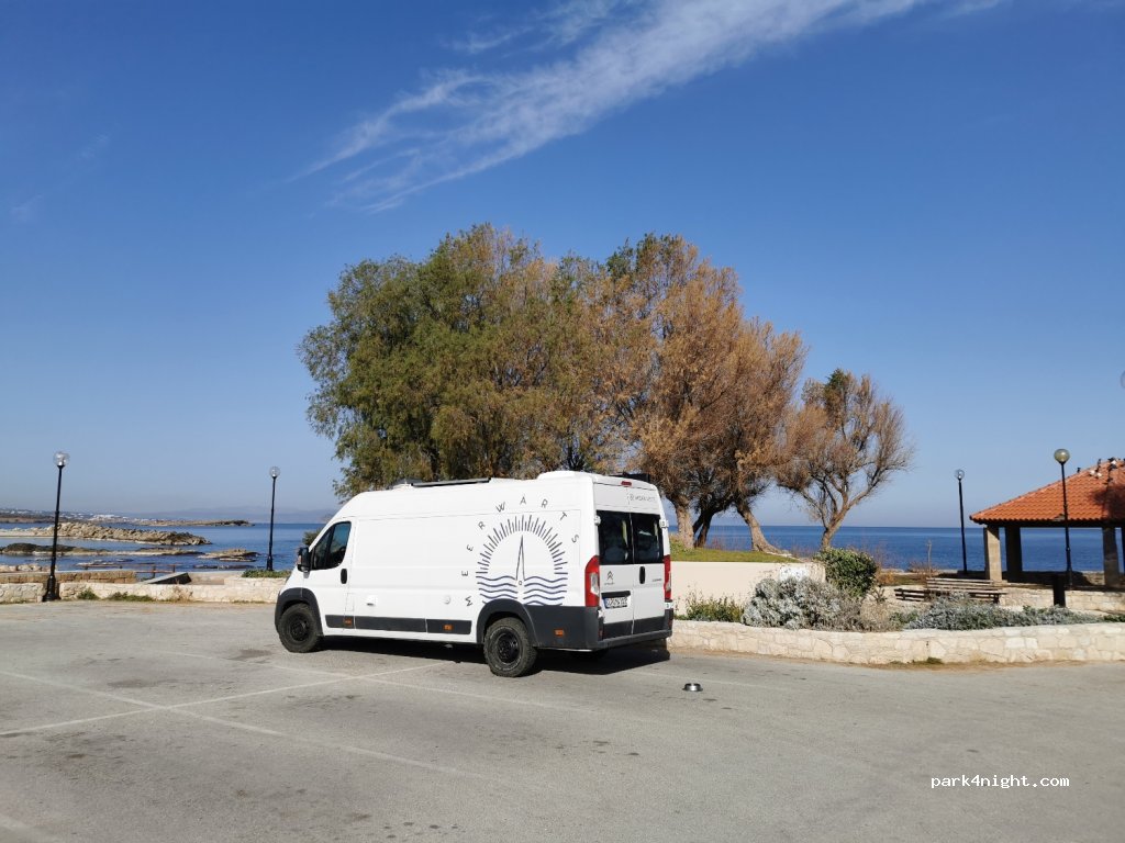 (731 31) Chania - Unnamed Road — foto 2