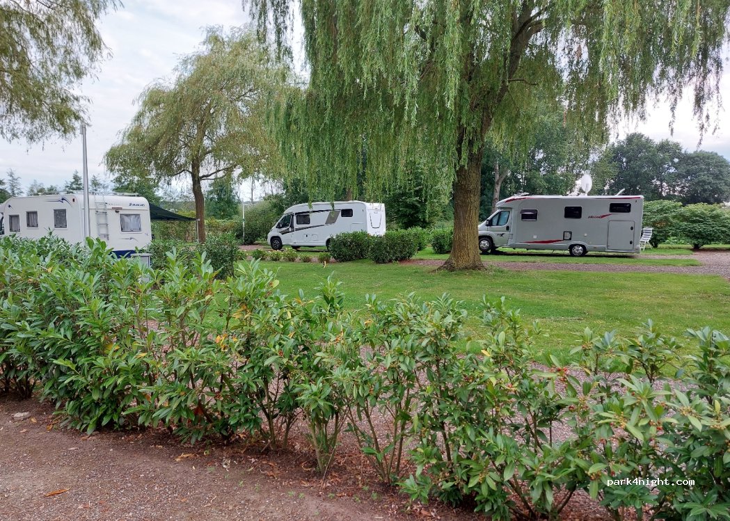 Camperplaats Kessel-Eik aan de Maas — foto 5