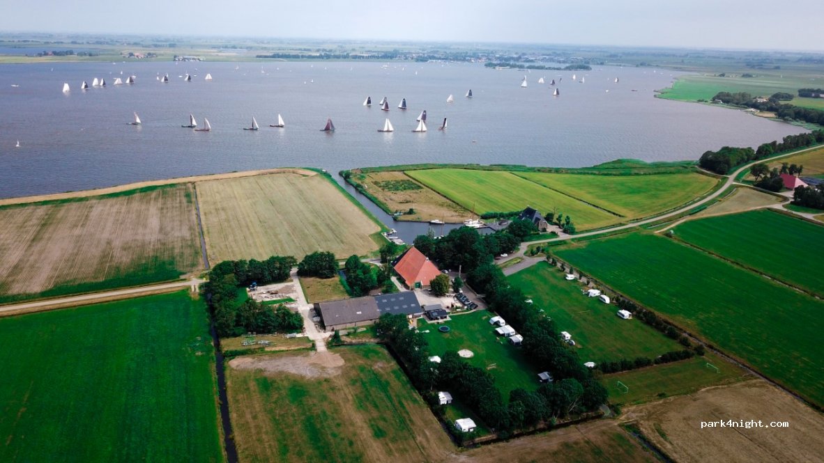 De Wetterspetter | mini camping aan het water — foto