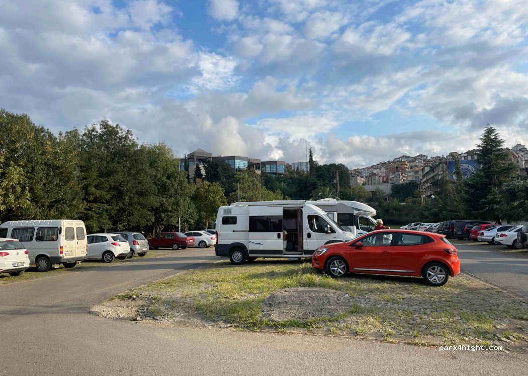 (61080) Trabzon - Devlet Karayolu Cd — foto