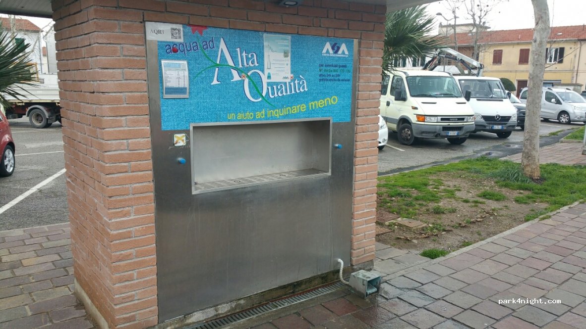 (57016) Rosignano Solvay-Castiglioncello - 37 Piazza Monte alla Rena — foto