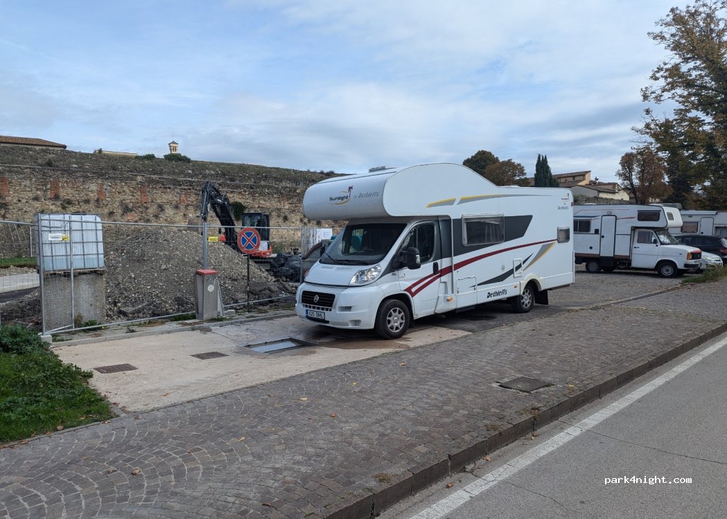 (52037) Sansepolcro - 7-9 Viale Alessandro Volta — foto 4
