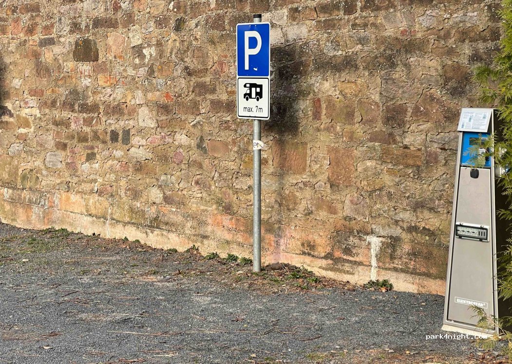 Wohnmobilstellplatz an der Veste Otzberg — foto 4