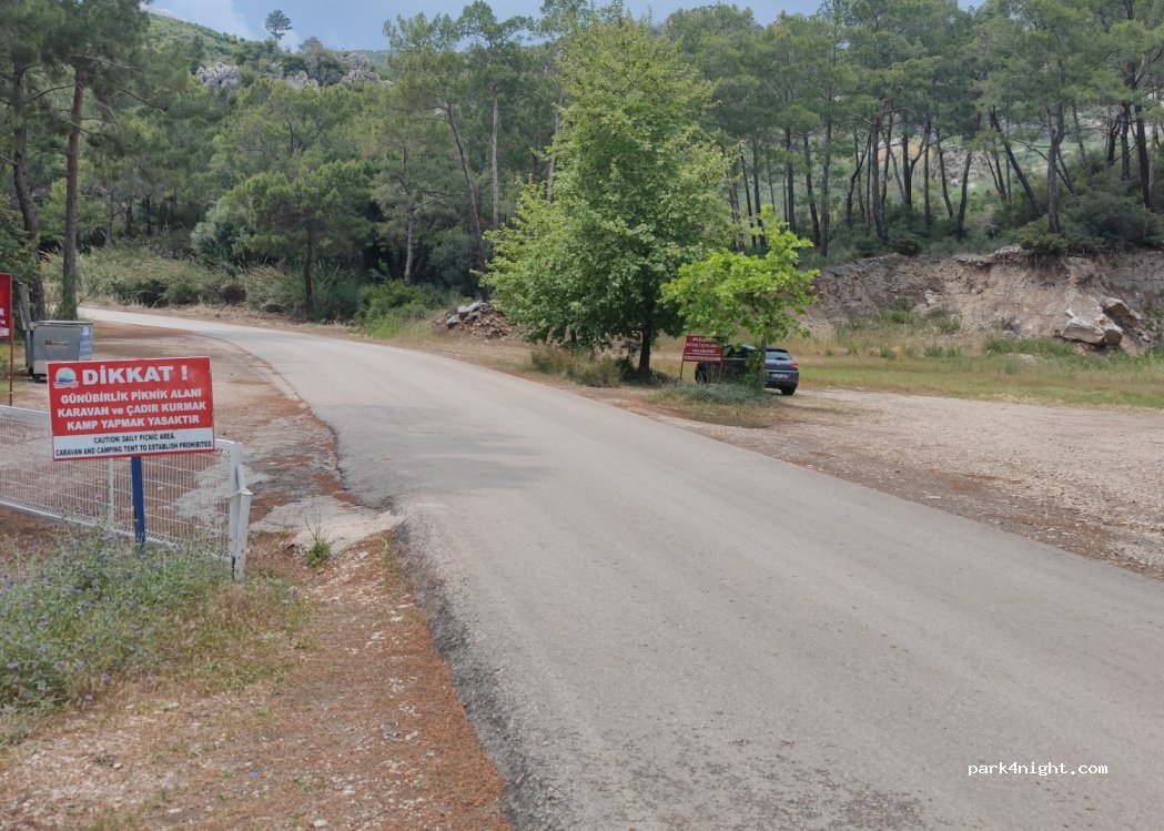 (07390) Antalya - Unnamed Road — foto