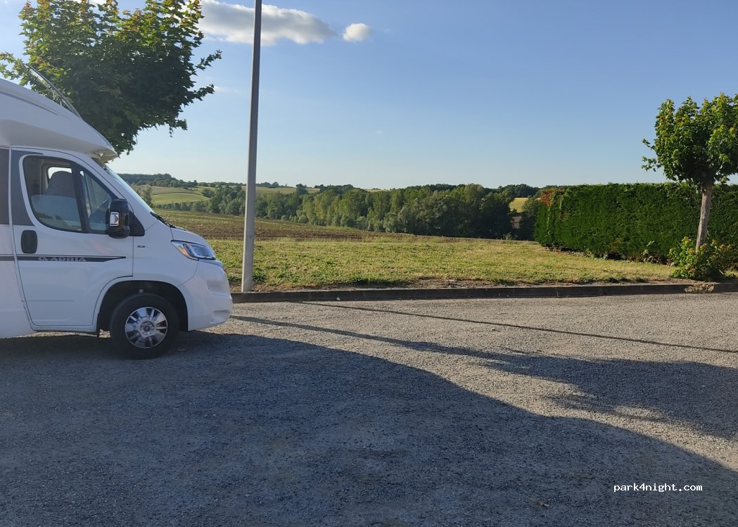 (31380) Bazus - 415 Route de Villaries — foto 4