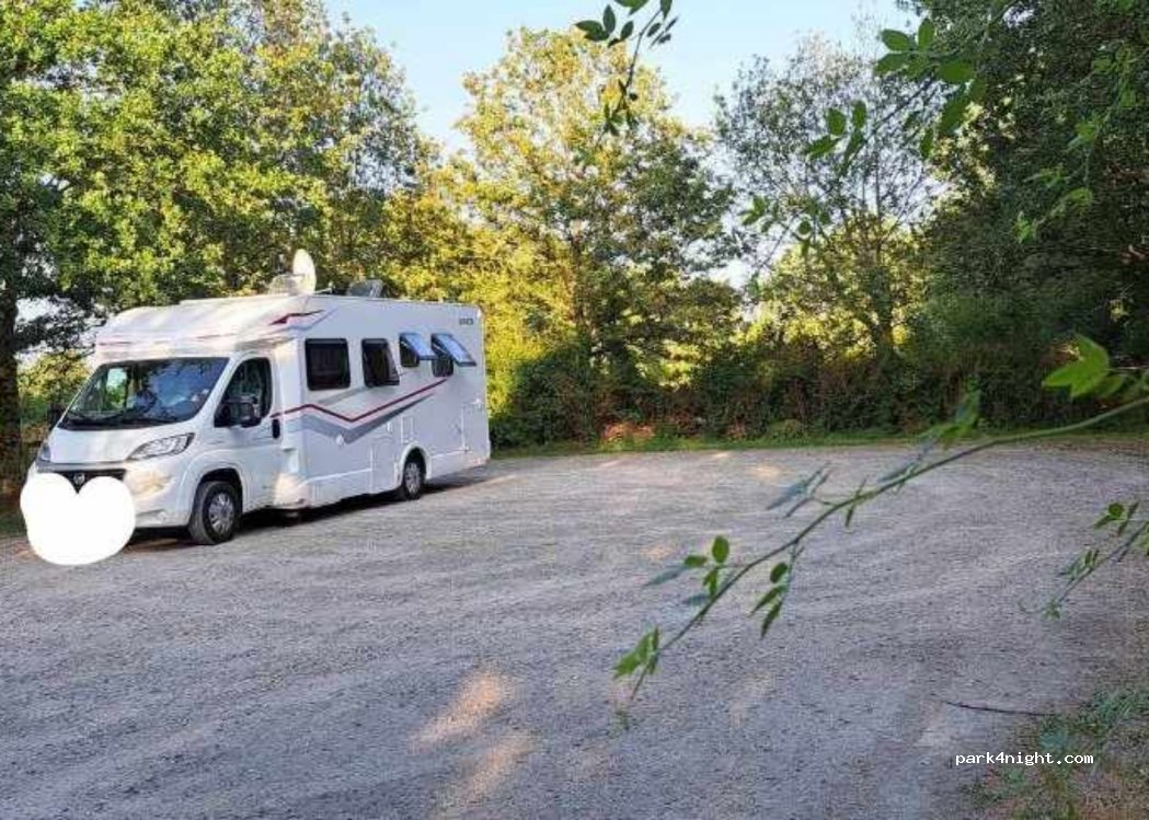 (85530) La Bruffière - Unnamed Road — foto 2