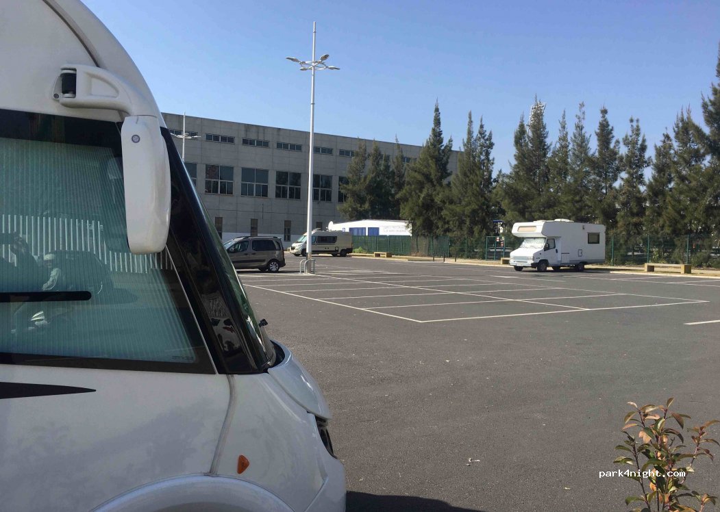 (21007) Huelva - s/n Avenida de las Fuerzas Armadas — foto 3
