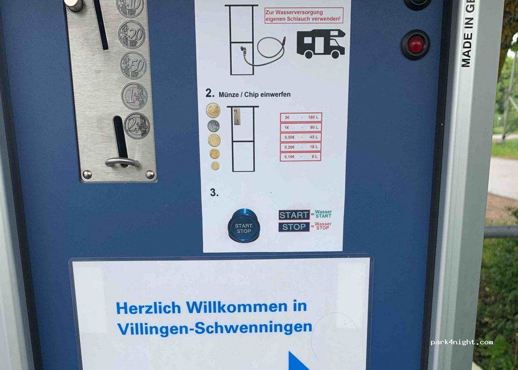 Wohnmobilstellplatz am Messegelände — foto 3