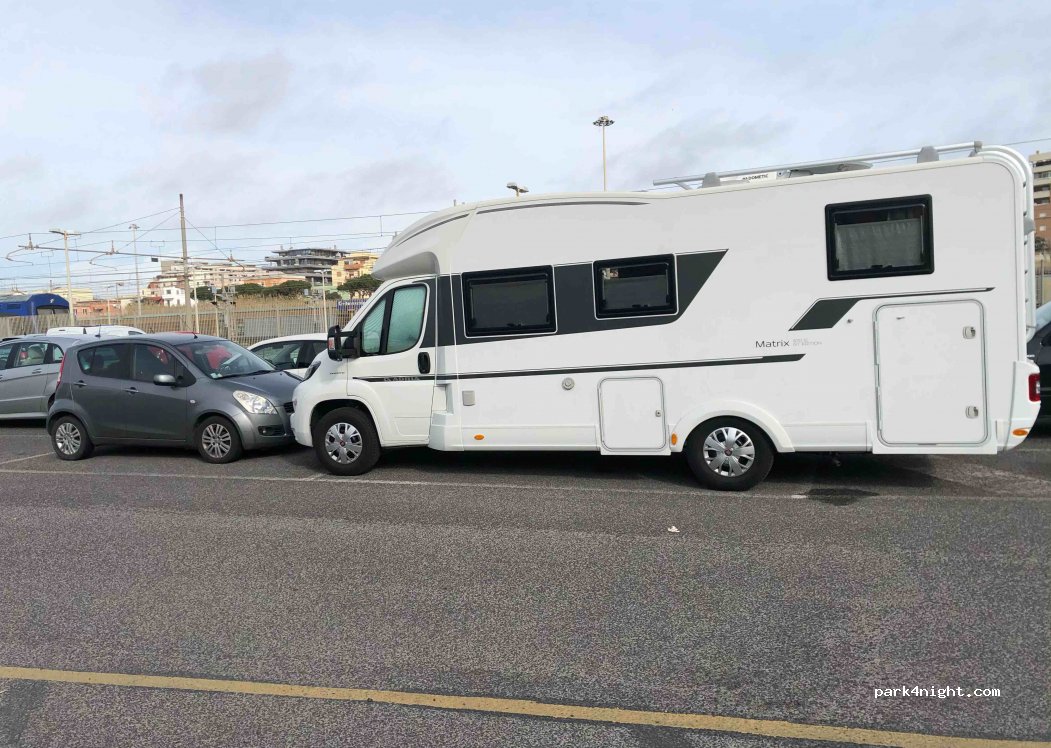 (00053) Civitavecchia - 2 Viale della Vittoria — foto