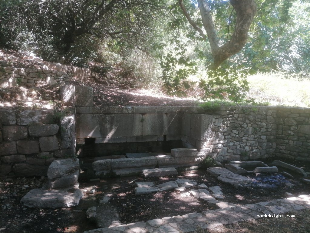 (270 61) Figalia - Unnamed Road — foto