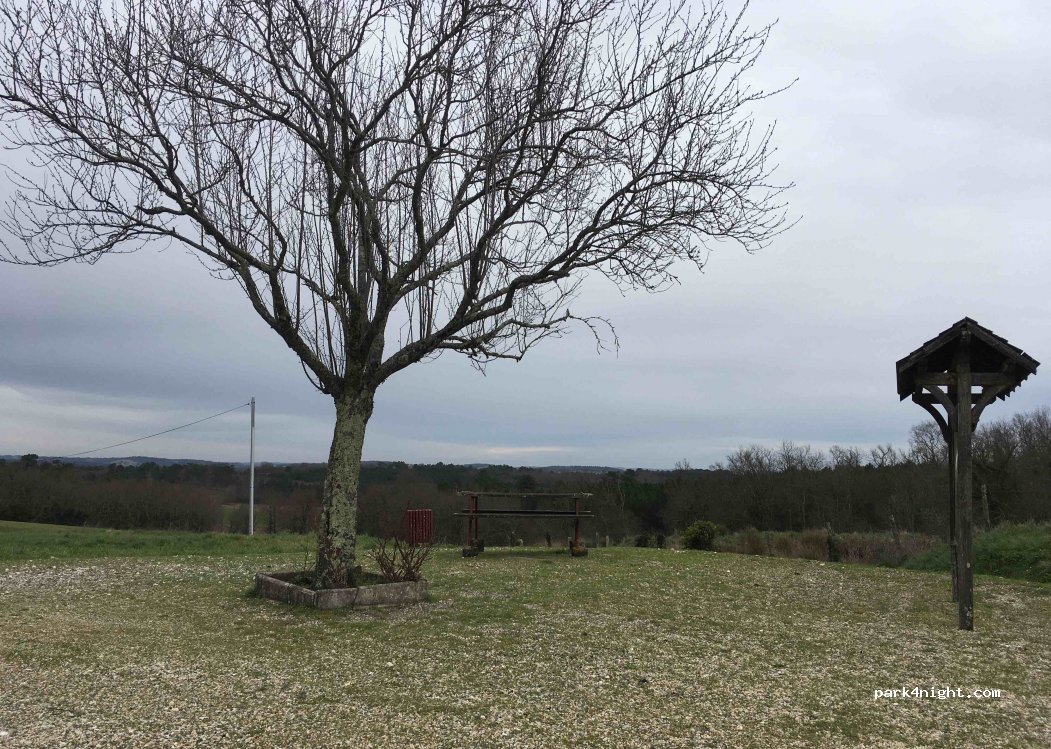 (24410) Saint-Aulaye-Puymangou - — foto 2
