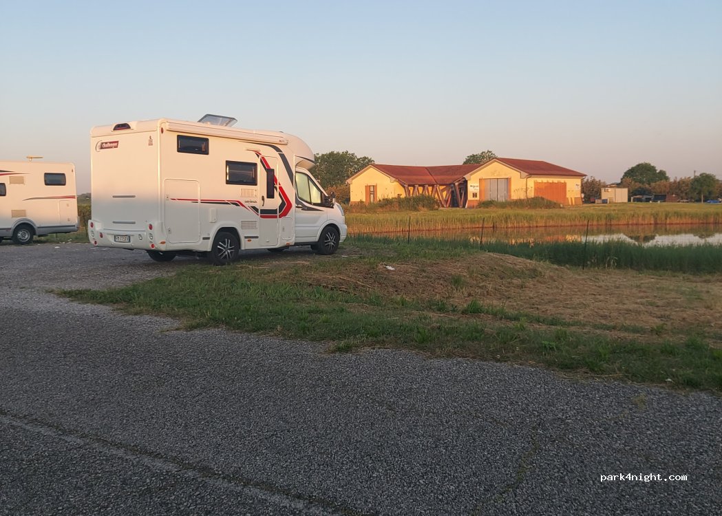 (44020) Goro - Via Darsena — foto 2