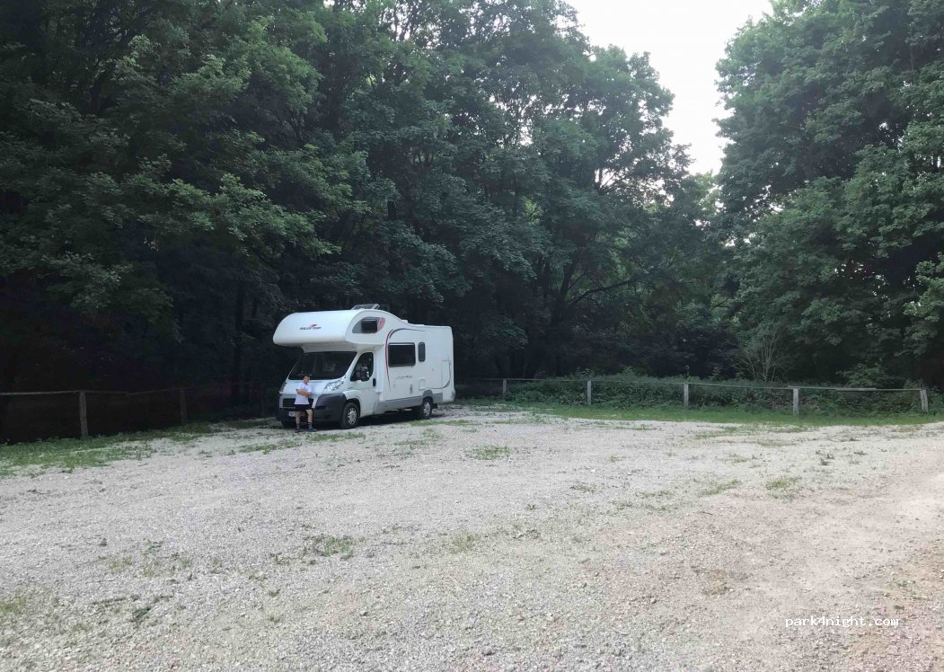 (8413) Eplény - Malomvölgy utca — foto 3