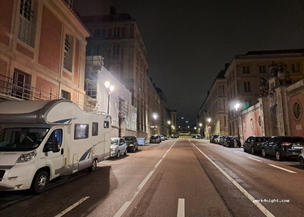 (78000) Versailles - 10 Rue de l'Indépendance Américaine — foto