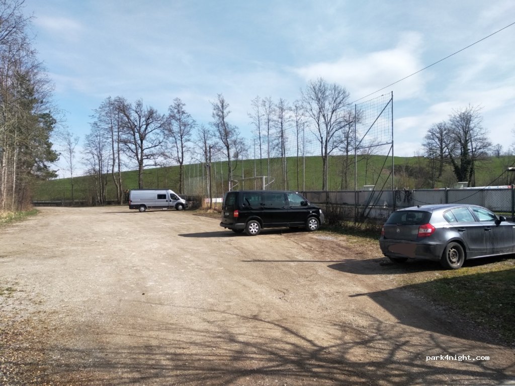 (83083) Riedering - 50 Tinninger Straße — foto