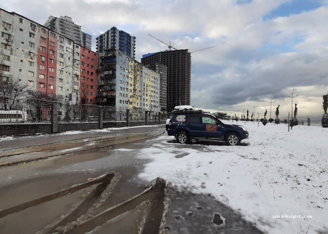 () Batumi - 45 Sherif Khimshiashvili Street — foto 2