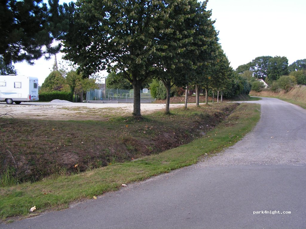 (22570) Saint-Gelven -  D95 — foto 2