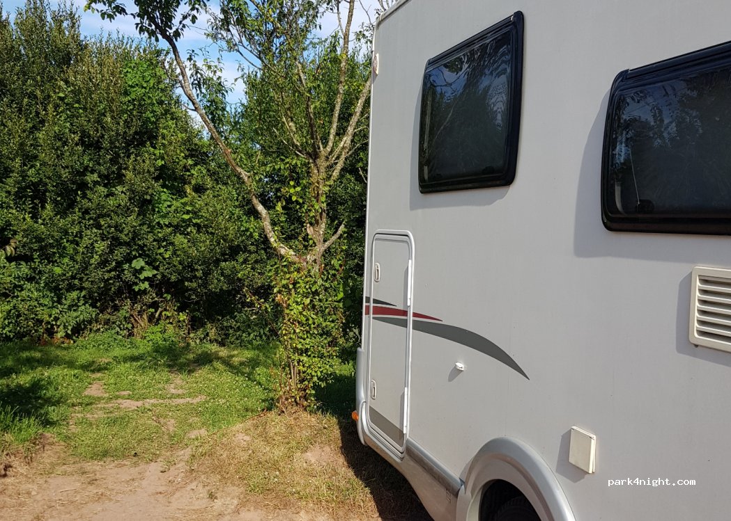 (14350) Bures-les-Monts - Le Bourg — foto 4