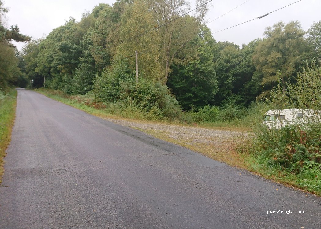 (22570) Bon Repos sur Blavet - Unnamed Road — foto 2