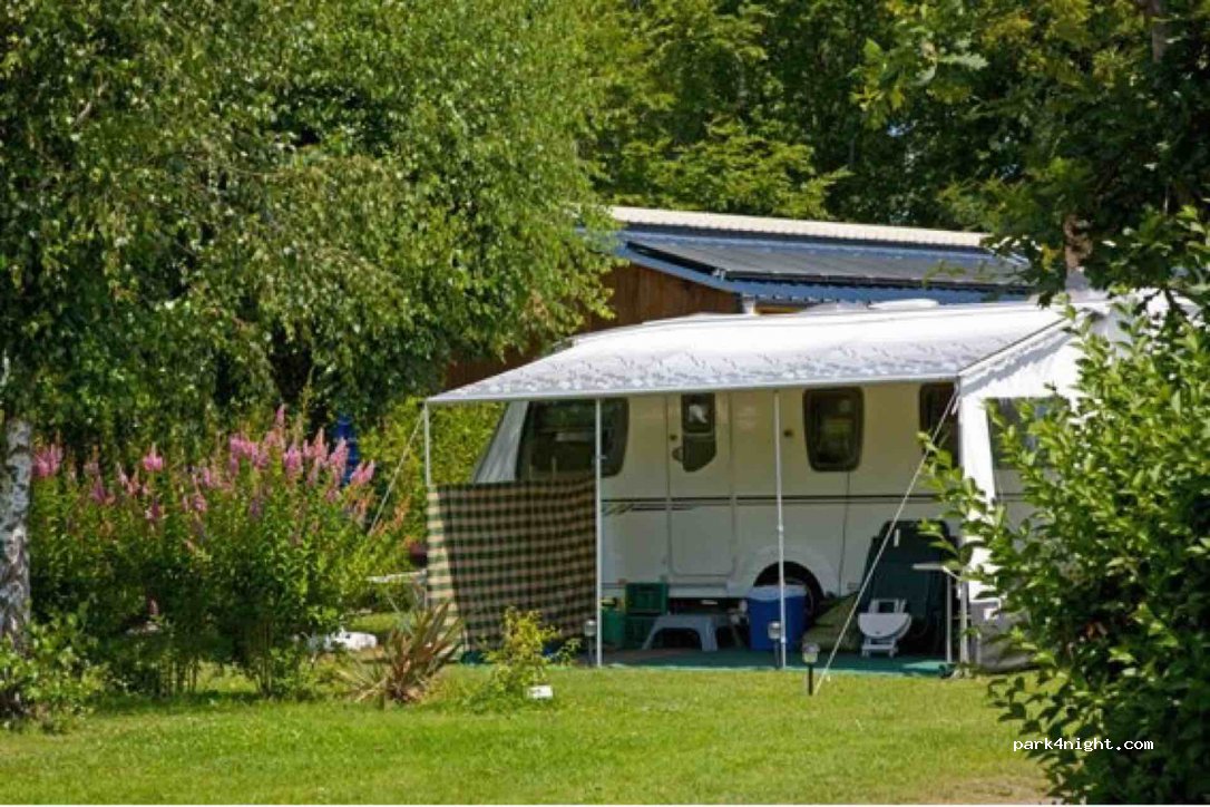 Camping Yelloh Village Le P'tit Bois — foto