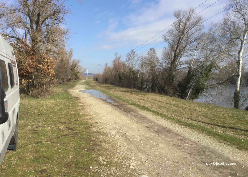 (07800) Saint-Georges-les-Bains - — foto 3