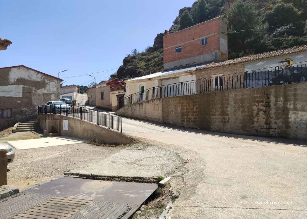 (50481) Aladrén - 23-29 Calle Alta — foto